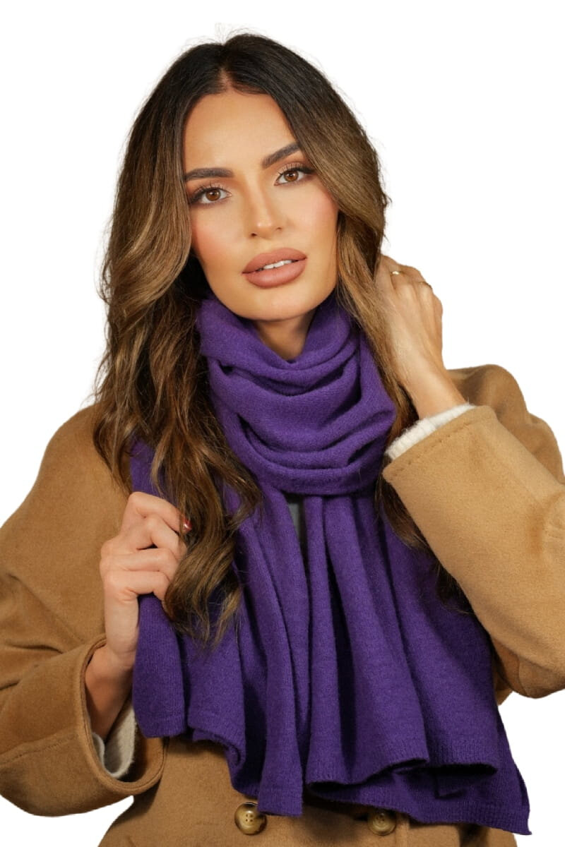 Дамски вълнен шал KAMEA в лилаво