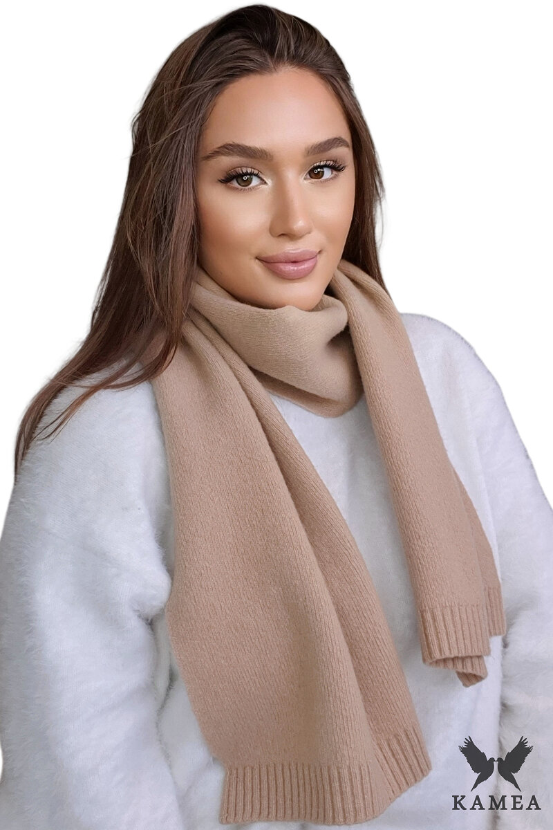 Зимен дамски шал KAMEA в цвят камел