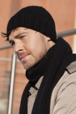 Мъжки вълнен комплект от шапка и шал KAMEA – модел TREVOR в черно