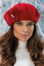 Дамска барета WILLI във френски стил с елегантна апликация от косъм от норка и кристални камъни – модел AMALFISA в червено