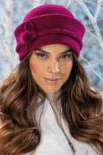 Елегантна дамска шапка WILLI от 100% сертифицирана вълна WoolMark – модел ATOLA в цвят фуксия